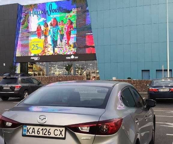 Серый Мазда 3, объемом двигателя 2 л и пробегом 178 тыс. км за 11000 $, фото 1 на Automoto.ua