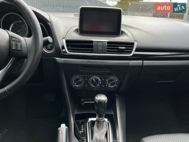 Сірий Мазда 3, об'ємом двигуна 2 л та пробігом 150 тис. км за 11800 $, фото 9 на Automoto.ua