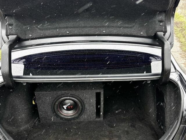 Серый Мазда 3, объемом двигателя 2 л и пробегом 151 тыс. км за 9999 $, фото 6 на Automoto.ua