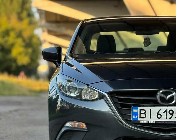 Сірий Мазда 3, об'ємом двигуна 2 л та пробігом 178 тис. км за 11300 $, фото 4 на Automoto.ua