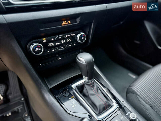 Серый Мазда 3, объемом двигателя 2 л и пробегом 148 тыс. км за 11999 $, фото 20 на Automoto.ua