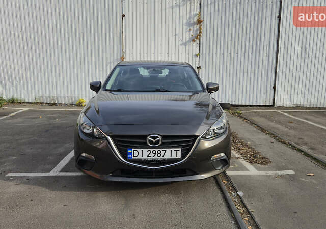 Серый Мазда 3, объемом двигателя 2 л и пробегом 171 тыс. км за 11800 $, фото 2 на Automoto.ua