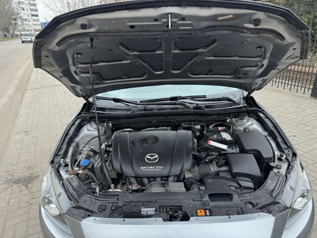 Серый Мазда 3, объемом двигателя 2 л и пробегом 183 тыс. км за 7800 $, фото 10 на Automoto.ua