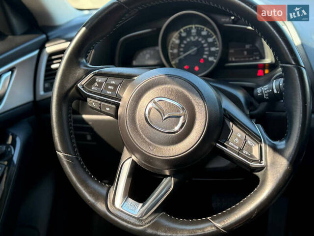 Серый Мазда 3, объемом двигателя 2 л и пробегом 117 тыс. км за 12700 $, фото 2 на Automoto.ua