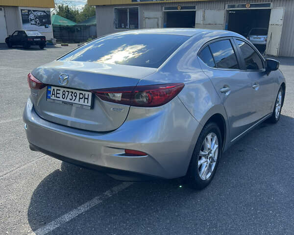 Серый Мазда 3, объемом двигателя 2 л и пробегом 160 тыс. км за 12500 $, фото 37 на Automoto.ua