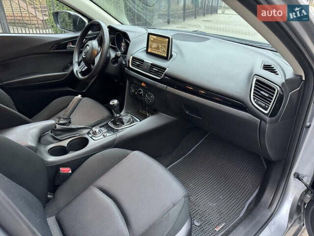 Серый Мазда 3, объемом двигателя 2 л и пробегом 184 тыс. км за 7800 $, фото 16 на Automoto.ua
