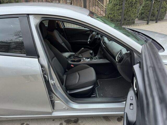 Серый Мазда 3, объемом двигателя 2 л и пробегом 183 тыс. км за 7800 $, фото 11 на Automoto.ua