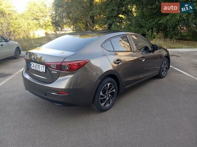 Сірий Мазда 3, об'ємом двигуна 2 л та пробігом 145 тис. км за 9900 $, фото 6 на Automoto.ua