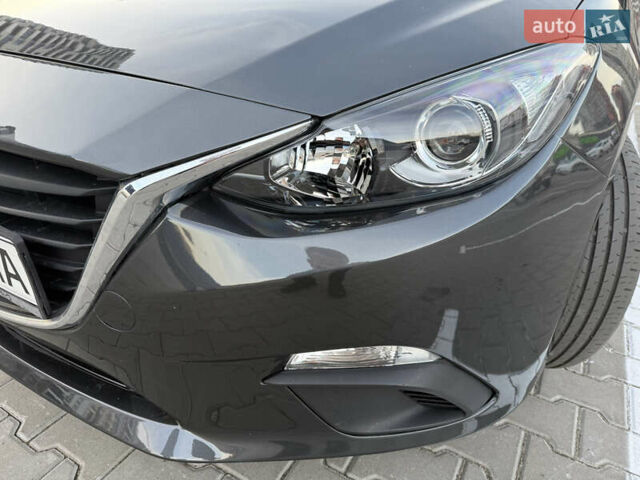 Серый Мазда 3, объемом двигателя 2 л и пробегом 176 тыс. км за 10700 $, фото 19 на Automoto.ua