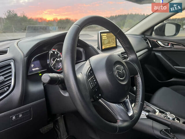 Серый Мазда 3, объемом двигателя 1.5 л и пробегом 96 тыс. км за 15900 $, фото 13 на Automoto.ua