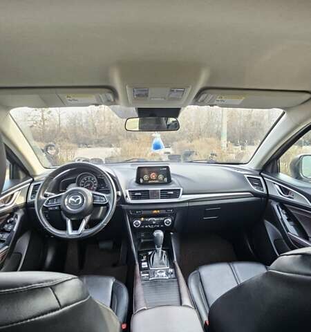 Сірий Мазда 3, об'ємом двигуна 2 л та пробігом 118 тис. км за 13300 $, фото 5 на Automoto.ua