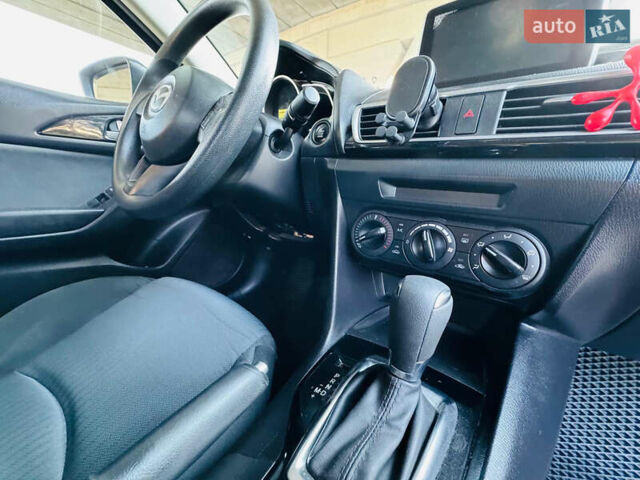 Сірий Мазда 3, об'ємом двигуна 2 л та пробігом 178 тис. км за 11300 $, фото 10 на Automoto.ua