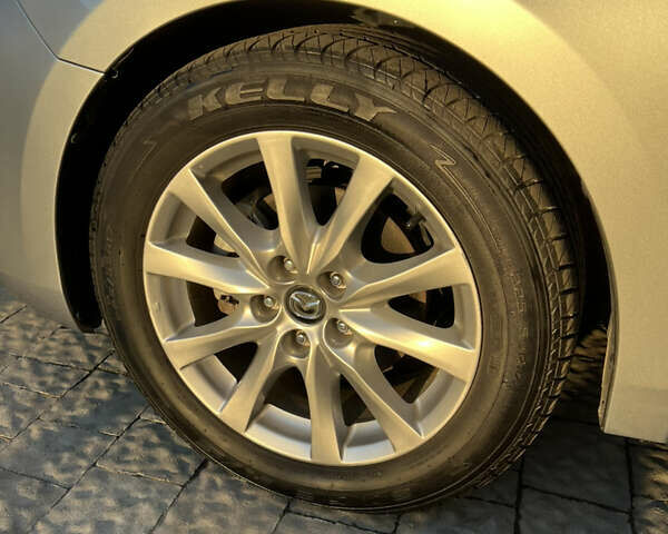 Серый Мазда 3, объемом двигателя 2 л и пробегом 53 тыс. км за 12100 $, фото 14 на Automoto.ua