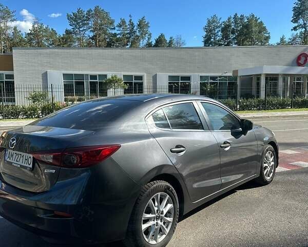 Сірий Мазда 3, об'ємом двигуна 2 л та пробігом 163 тис. км за 12700 $, фото 3 на Automoto.ua