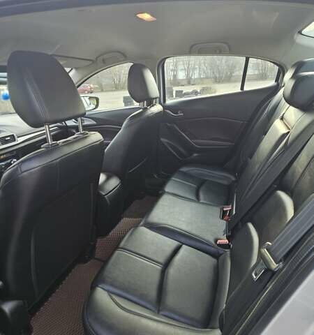 Сірий Мазда 3, об'ємом двигуна 2 л та пробігом 118 тис. км за 13300 $, фото 7 на Automoto.ua