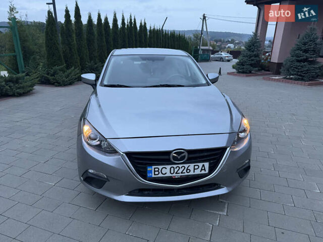Серый Мазда 3, объемом двигателя 2 л и пробегом 146 тыс. км за 10600 $, фото 2 на Automoto.ua