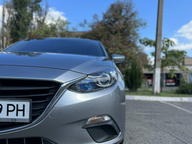 Сірий Мазда 3, об'ємом двигуна 2 л та пробігом 160 тис. км за 12500 $, фото 39 на Automoto.ua