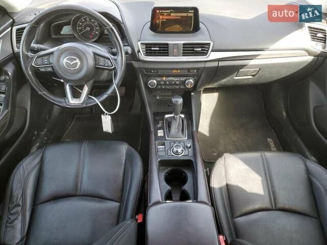 Серый Мазда 3, объемом двигателя 2 л и пробегом 120 тыс. км за 1600 $, фото 7 на Automoto.ua