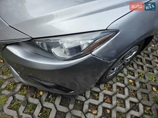 Сірий Мазда 3, об'ємом двигуна 2 л та пробігом 111 тис. км за 9700 $, фото 17 на Automoto.ua