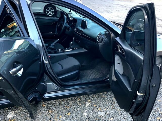 Сірий Мазда 3, об'ємом двигуна 2 л та пробігом 107 тис. км за 11500 $, фото 8 на Automoto.ua