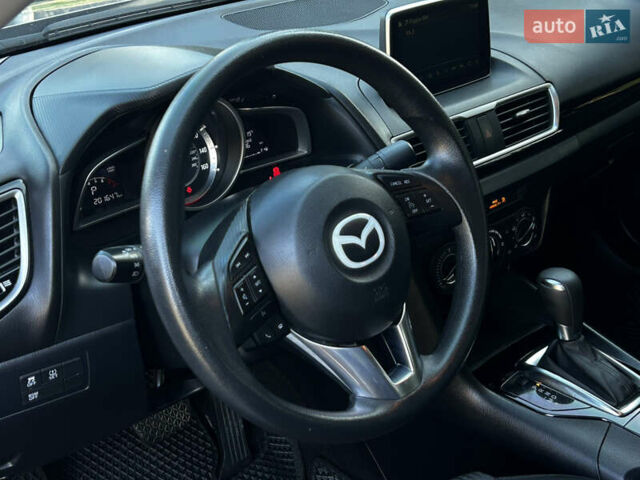 Сірий Мазда 3, об'ємом двигуна 2 л та пробігом 202 тис. км за 10499 $, фото 7 на Automoto.ua