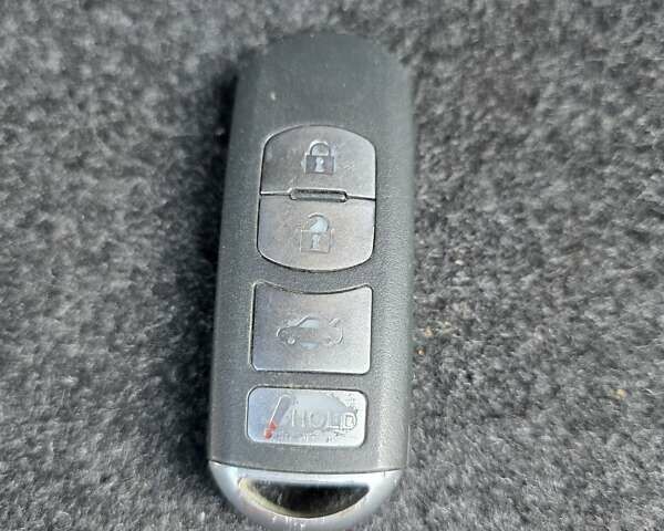 Сірий Мазда 3, об'ємом двигуна 2 л та пробігом 111 тис. км за 9700 $, фото 1 на Automoto.ua
