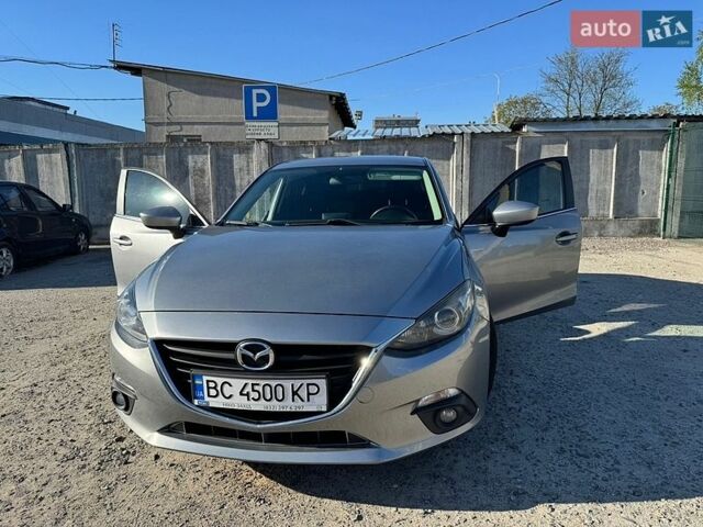 Серый Мазда 3, объемом двигателя 2 л и пробегом 198 тыс. км за 8900 $, фото 4 на Automoto.ua