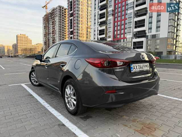 Серый Мазда 3, объемом двигателя 2 л и пробегом 176 тыс. км за 10700 $, фото 6 на Automoto.ua