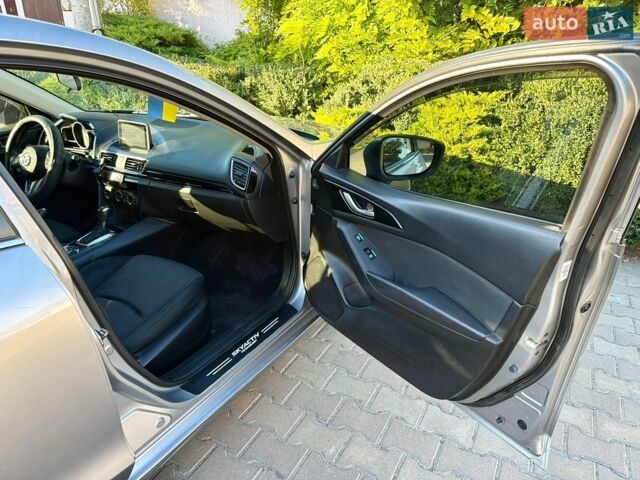 Серый Мазда 3, объемом двигателя 2 л и пробегом 218 тыс. км за 8900 $, фото 40 на Automoto.ua