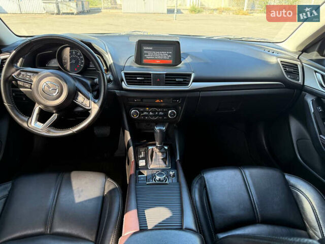 Серый Мазда 3, объемом двигателя 2 л и пробегом 117 тыс. км за 12700 $, фото 1 на Automoto.ua