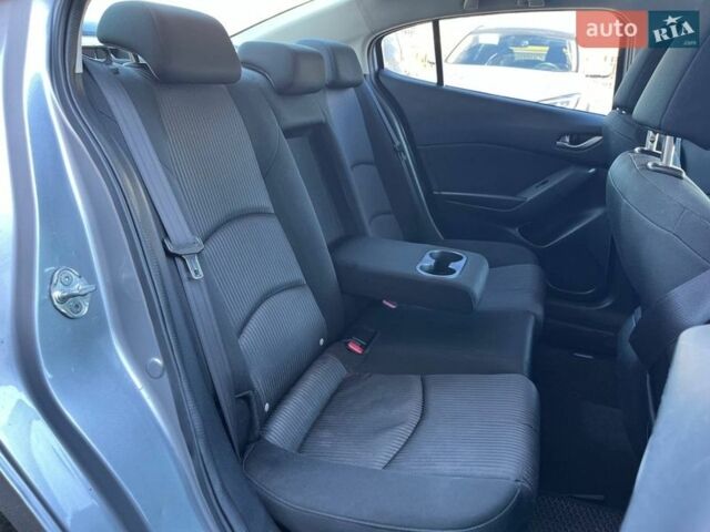 Серый Мазда 3, объемом двигателя 2 л и пробегом 183 тыс. км за 10990 $, фото 10 на Automoto.ua