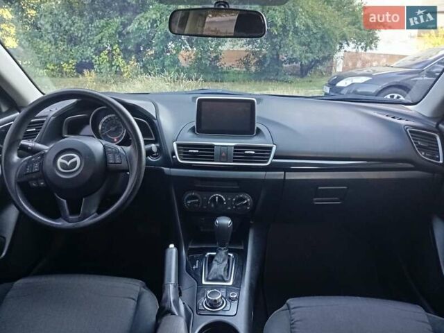 Сірий Мазда 3, об'ємом двигуна 2 л та пробігом 145 тис. км за 9900 $, фото 13 на Automoto.ua