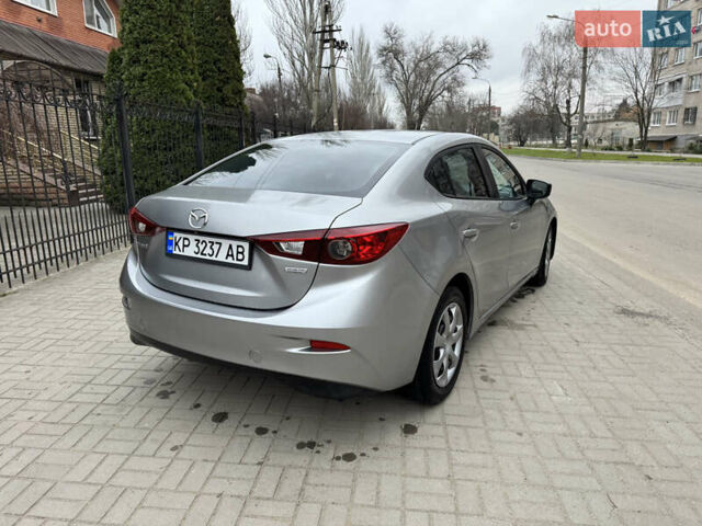 Серый Мазда 3, объемом двигателя 2 л и пробегом 184 тыс. км за 7800 $, фото 6 на Automoto.ua