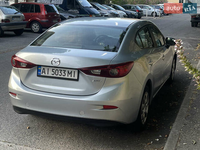 Серый Мазда 3, объемом двигателя 2 л и пробегом 90 тыс. км за 9444 $, фото 3 на Automoto.ua