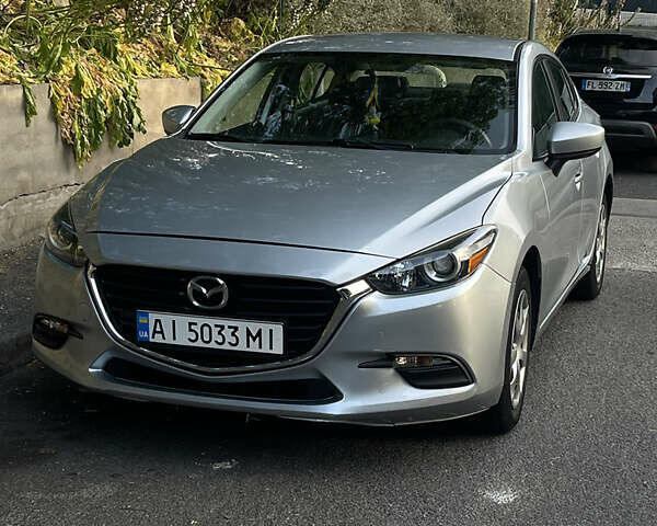 Серый Мазда 3, объемом двигателя 2 л и пробегом 90 тыс. км за 9444 $, фото 9 на Automoto.ua