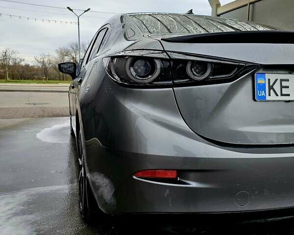 Серый Мазда 3, объемом двигателя 2.5 л и пробегом 128 тыс. км за 12500 $, фото 4 на Automoto.ua