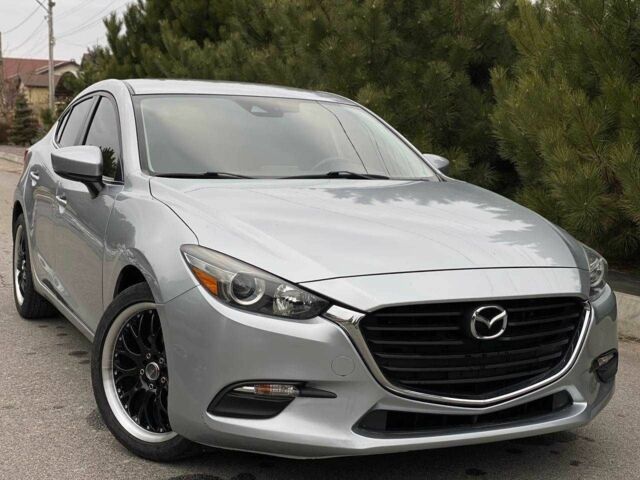 Серый Мазда 3, объемом двигателя 2.5 л и пробегом 120 тыс. км за 12499 $, фото 1 на Automoto.ua