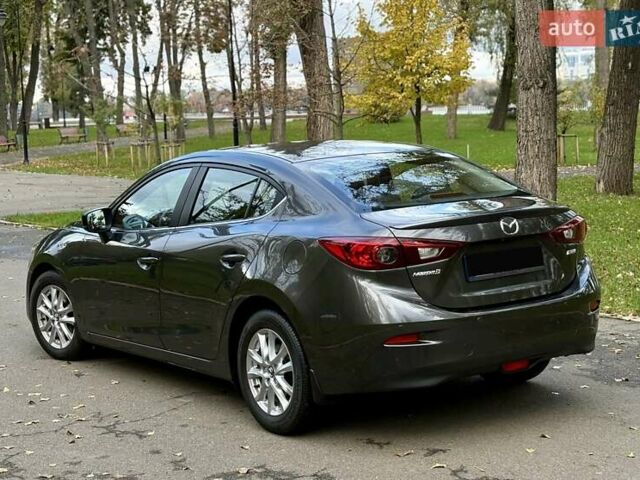 Серый Мазда 3, объемом двигателя 1.5 л и пробегом 52 тыс. км за 15400 $, фото 13 на Automoto.ua