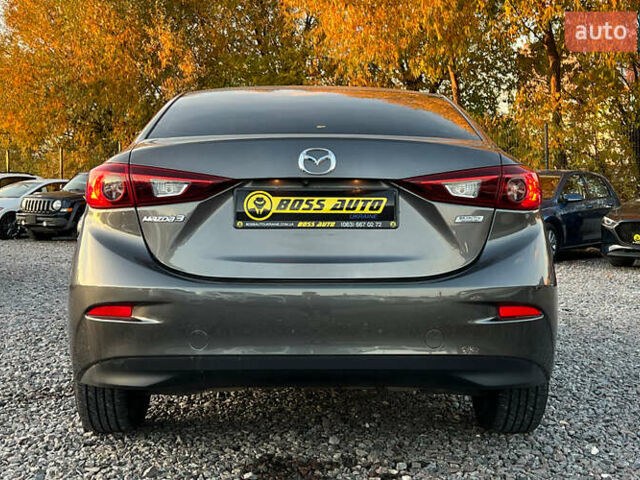 Мазда 3 2017 у Львові на Automoto.ua Сірий Мазда 3, об'ємом двигуна 2 л та пробігом 104 тис. км за 11750 $, фото 4 на Automoto.ua