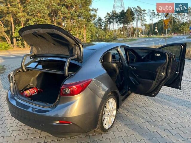 Мазда 3 2017 у Києві на Automoto.ua Сірий Мазда 3, об'ємом двигуна 2 л та пробігом 140 тис. км за 14200 $, фото 5 на Automoto.ua