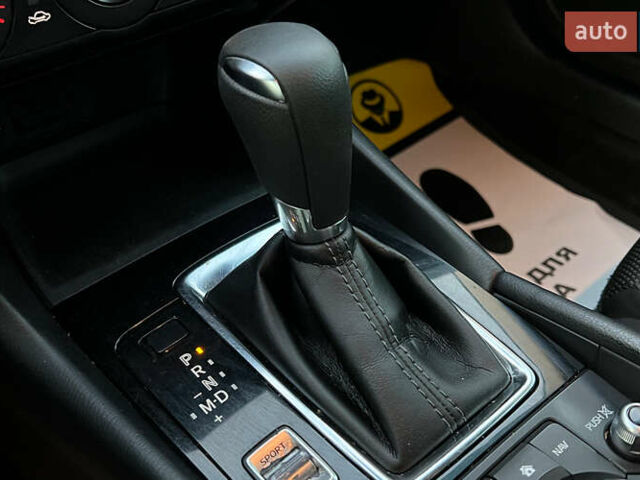 Мазда 3 2017 у Львові на Automoto.ua Сірий Мазда 3, об'ємом двигуна 2 л та пробігом 104 тис. км за 11750 $, фото 14 на Automoto.ua