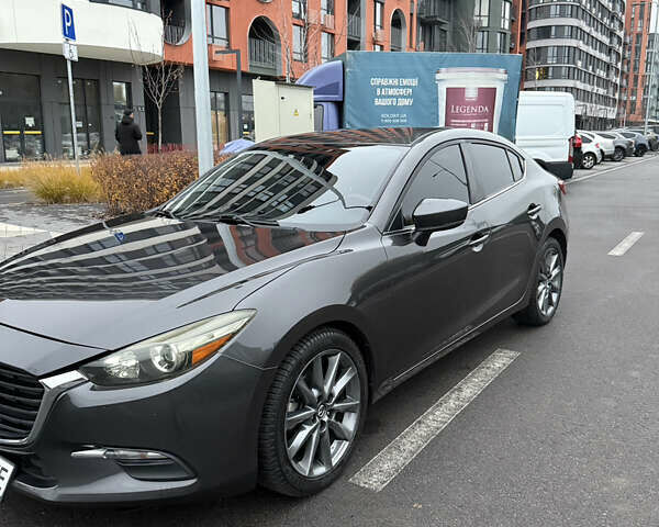 Серый Мазда 3, объемом двигателя 2.49 л и пробегом 74 тыс. км за 15000 $, фото 1 на Automoto.ua