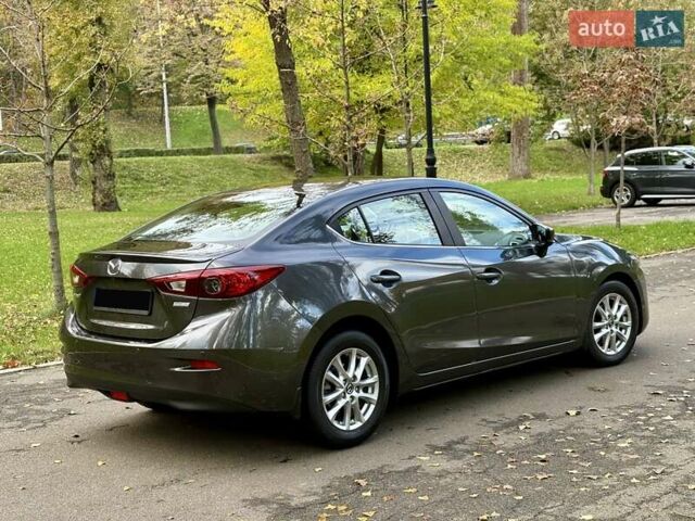 Серый Мазда 3, объемом двигателя 1.5 л и пробегом 52 тыс. км за 15400 $, фото 19 на Automoto.ua