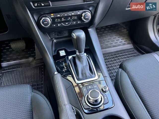 Серый Мазда 3, объемом двигателя 1.5 л и пробегом 50 тыс. км за 15800 $, фото 28 на Automoto.ua