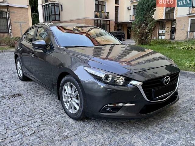 Серый Мазда 3, объемом двигателя 1.5 л и пробегом 50 тыс. км за 15800 $, фото 3 на Automoto.ua