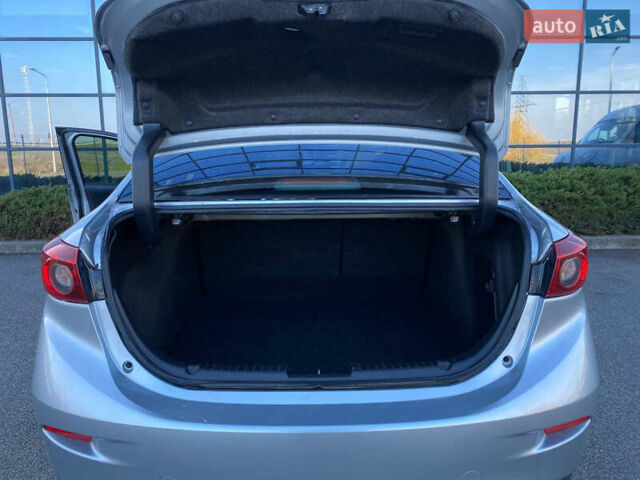 Сірий Мазда 3, об'ємом двигуна 2.49 л та пробігом 120 тис. км за 12199 $, фото 14 на Automoto.ua