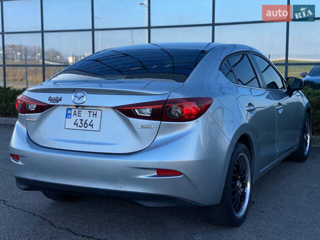 Сірий Мазда 3, об'ємом двигуна 2.49 л та пробігом 120 тис. км за 12199 $, фото 7 на Automoto.ua
