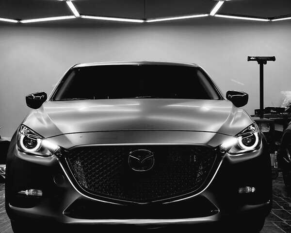 Серый Мазда 3, объемом двигателя 2.5 л и пробегом 128 тыс. км за 12500 $, фото 1 на Automoto.ua