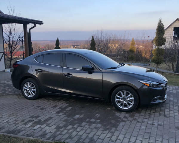 Сірий Мазда 3, об'ємом двигуна 2 л та пробігом 42 тис. км за 14700 $, фото 2 на Automoto.ua