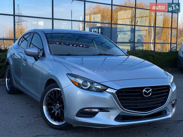 Сірий Мазда 3, об'ємом двигуна 2.49 л та пробігом 120 тис. км за 12199 $, фото 3 на Automoto.ua
